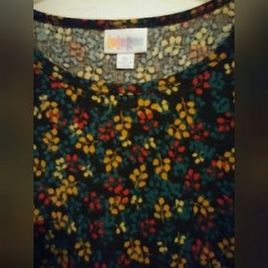 LuLaRoe Irma Top Size XL